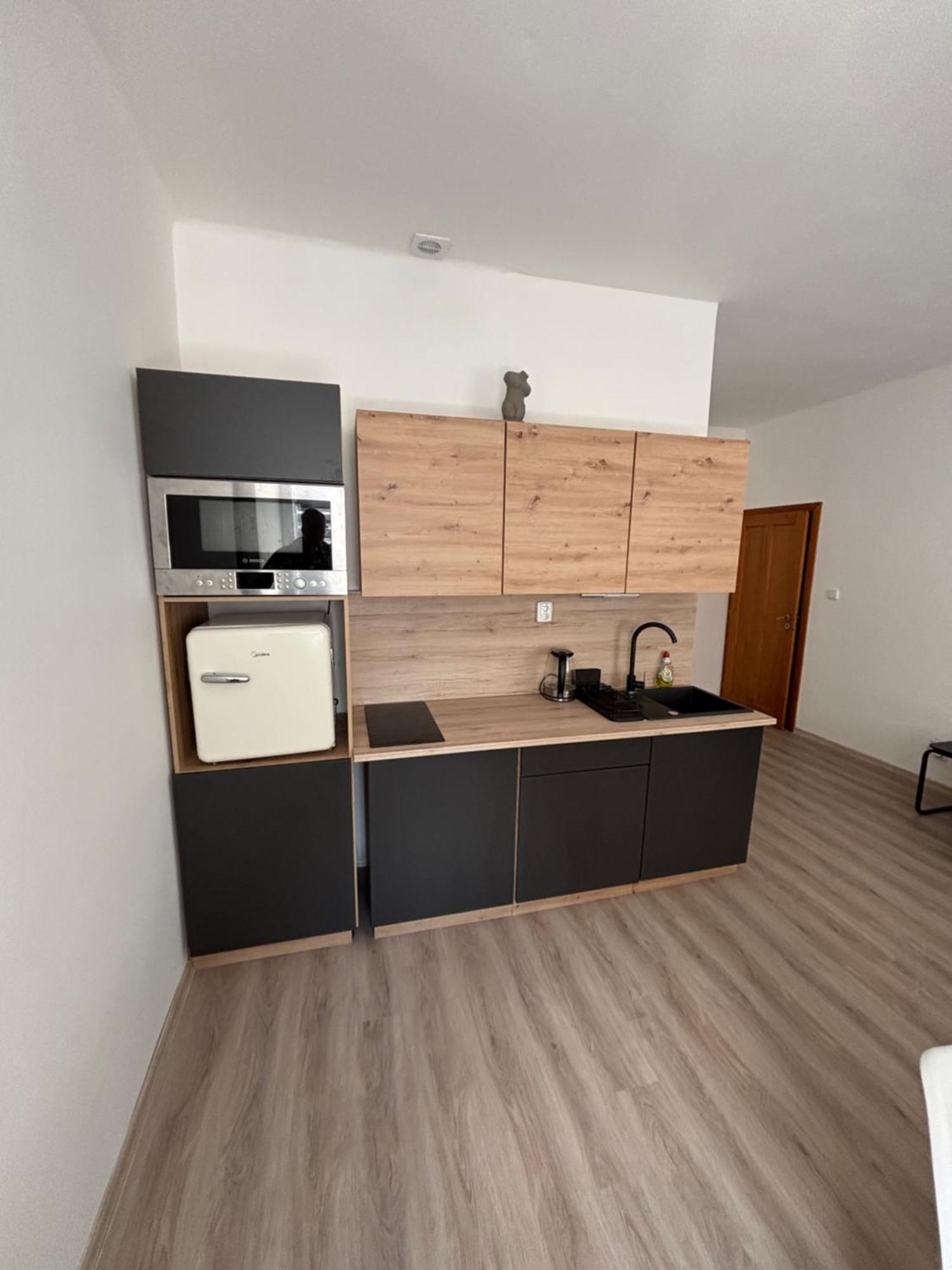 Apartman Orli Hnizdo Liberec Exterior photo